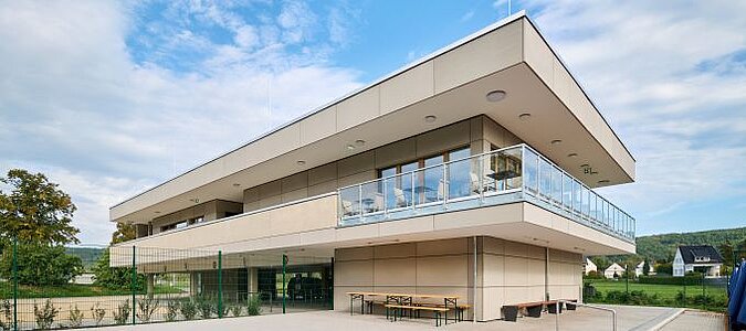 Modern Facade for Bad Bodendorf Tennis Club