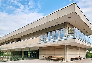 Modern Facade for Bad Bodendorf Tennis Club