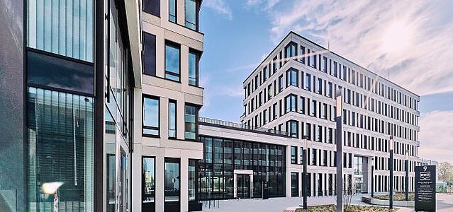 Architectural Concrete Façade for "Reiterstaffel Offices"