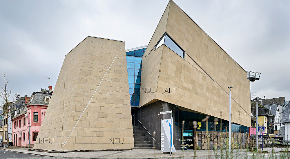 Geysirmuseum Andernach Front View
