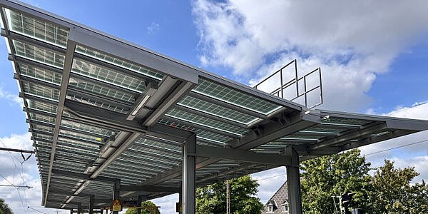 Platform Roof with Photovoltaics in Lünen