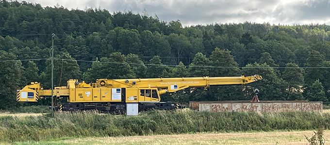 Crane KRC 1200 wide shot