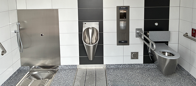 Trucker Toilet Facility for Aurubis in Hamburg