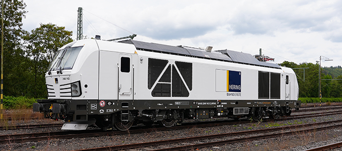 Exterior view of the Vectron Dual Mode locomotive