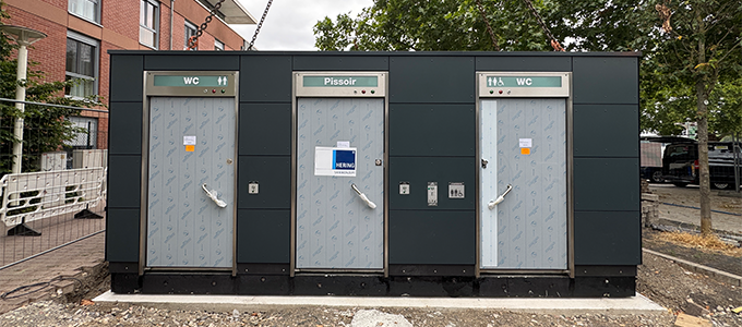 Public restroom facility at Hans-Römer-Platz in Wiesbaden