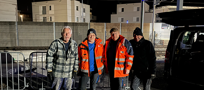 Four person team from HERING