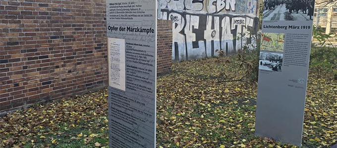 Momorial Plaque